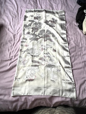 Gülsoy Turkish Square Scarf 39” x 39” – Beigy Grey Floral – New Without Tags