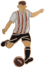 Sunderland Football Player Retro Gold Plated Pin Badge