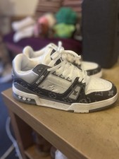 Louis Vuitton Trainers Size 8