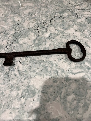 Antique cast iron large - antique,