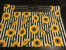 new 4 Woven Tapestry Place