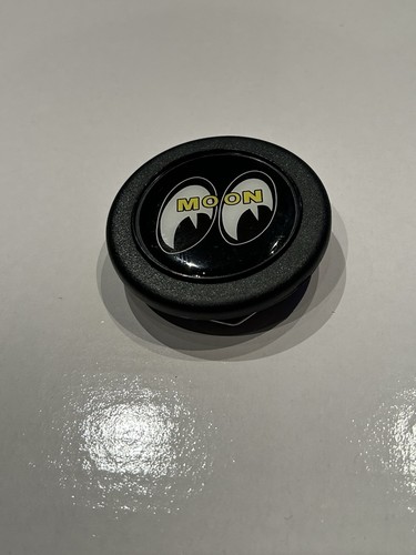 Mooneyes universal black horn - universal,
