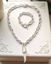 Silver T Bar Belcher Toggle