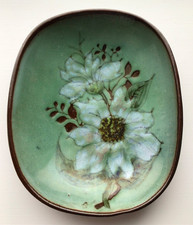 Vintage Chelsea Pottery Wall