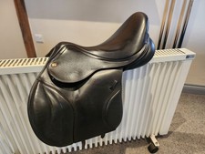 Kent and Masters S-Series Jump Saddle 17" Brown Adjustable