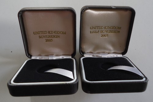 Empty coin case for 2005 - for,