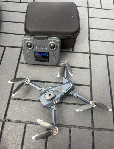 Foldable quadcopter - foldable,