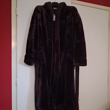 Ladies Burgandy Dressing Gown
