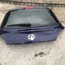 2012-2019 Vauxhall Adam Tailgate Boot Lid Rear Windscreen ** Damaged **