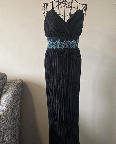 Nicholas millington black - millington, maxi
