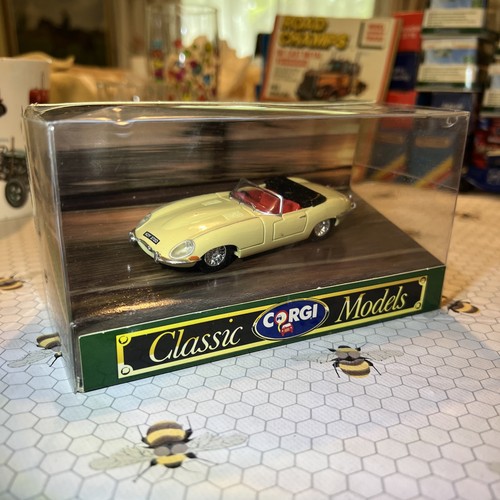 96081 corgi classic diecast - 96081,