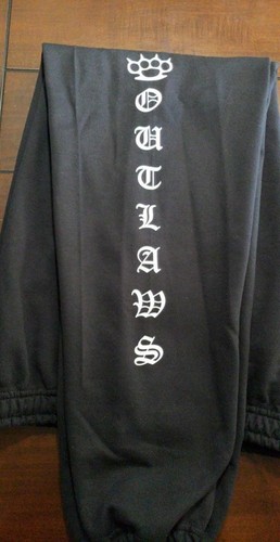 Support your local - , outlaws