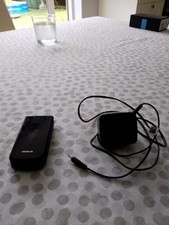 Nokia 2720 S40 Flip Phone + Charger