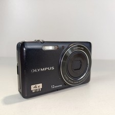 Olympus D-700 12.0MP Digital