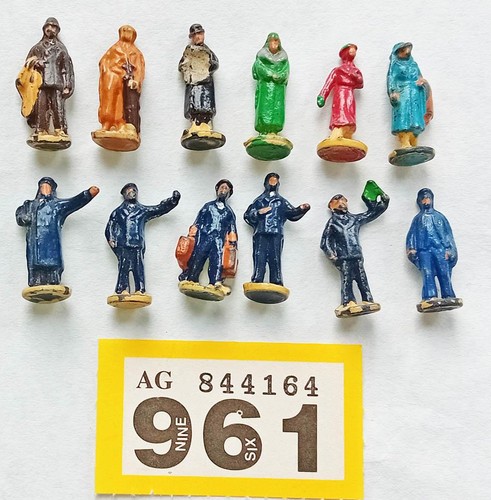 Vintage dinky toys passengers - dinky,