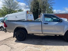 Toyota hilux single cab - toyota,