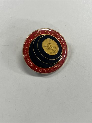 Vintage lawn bowls yarraville - vintage,