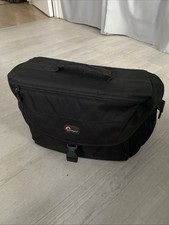 Lowepro Nova 200 AW Camera Bag