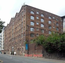 PHOTO  FORMER WAREHOUSE THE