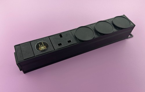 Way mains block with - 4,