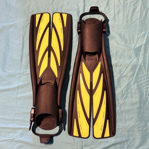 Atomic aquatics split fins - atomic,
