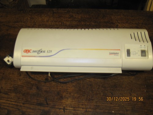 Gbc docuseal 125 laminator - gbc,