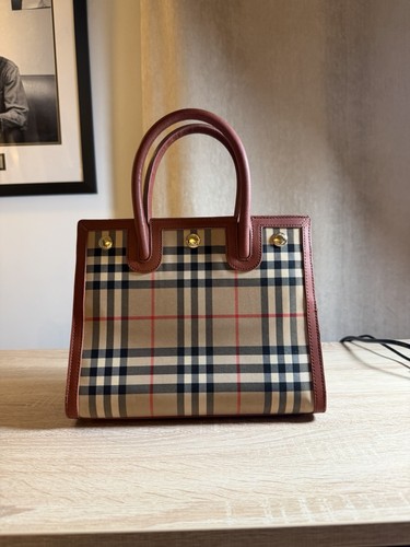 Burberry title shoulder - title, bag