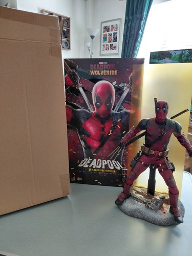 Hot toys marvel deadpool - hot,