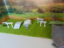 Hornby ~ Gradient Signs plus others ~ OO Gauge REF6079