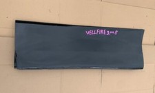 2002-2004 TOYOTA ALPHARD - LEFT SIDE PASSENGER SIDE REAR DOOR MOULDING UNIT