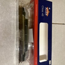 Bachmann (32-678DS) Class 45 Diesel D55 "Royal Signals" - BR Green - DCC & Sound