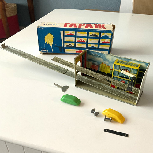 Russian toy museum vintage - museum, tin