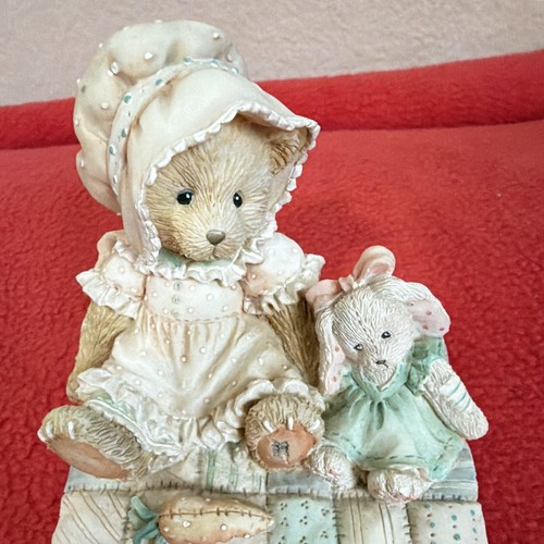 Enesco cherished teddies - cherished, faith