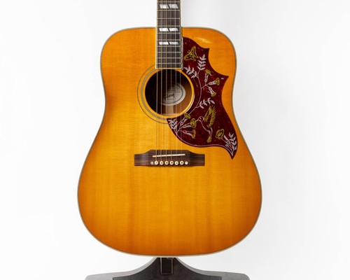Gibson hummingbird 2014 - gibson,