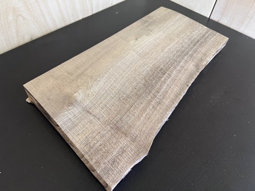 Live edge elm board - live,