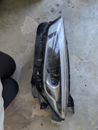 2020 2023 left - mg, zs