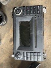 Mercedes-Benz MF2830 CD Radio Player - A1699002000