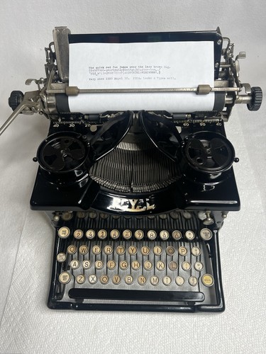 Vintage very nice 1920 royal - very,