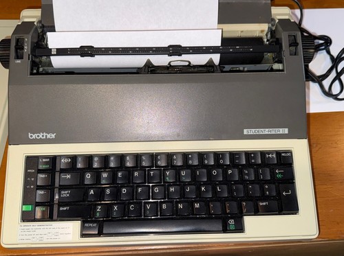 Vintage brother student riter - brother, student-riter