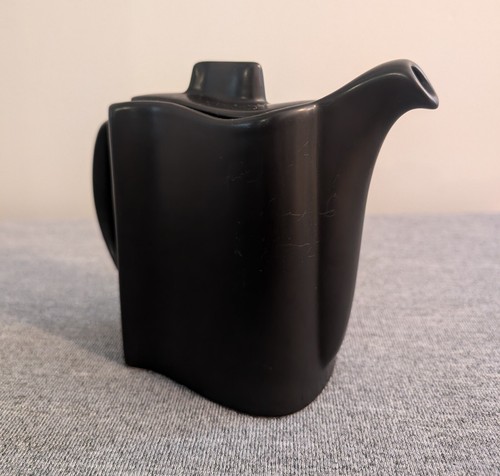 Funky modern minimalist - funky/modern, black