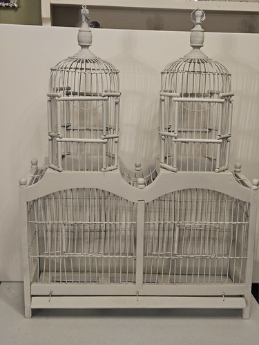 Victorian style bird - style,