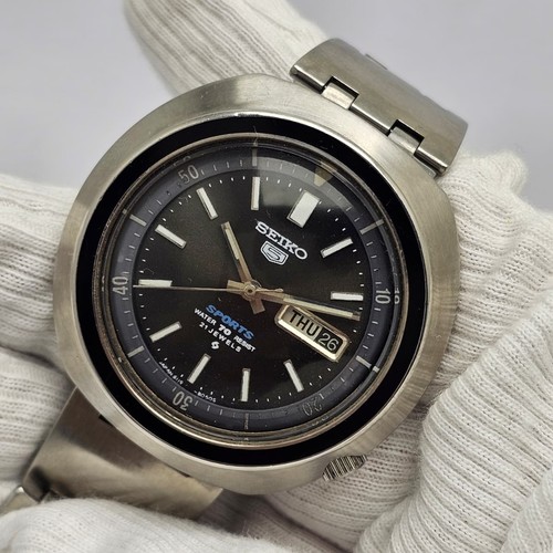 Seiko sports ufo 6119 - 5,