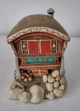 Pendelfin Stoneware Gypsy Caravan Cottage House by D. Noel Roberts England