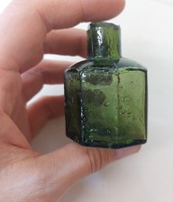 Old Victorian Shear Lip