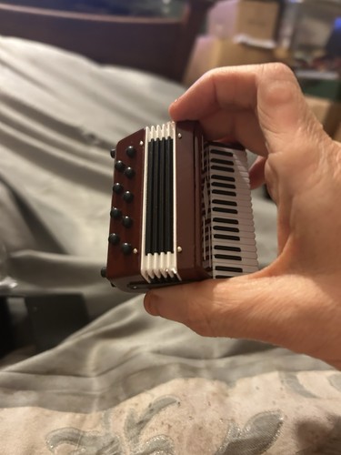 Miniature squeezebox for dolls - miniature,