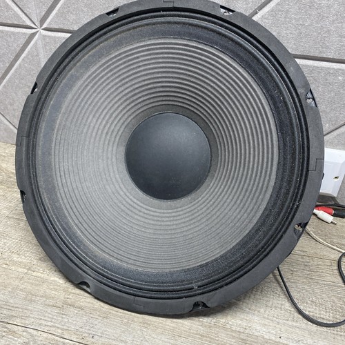Behringer 15w250a8 ohm - 8,
