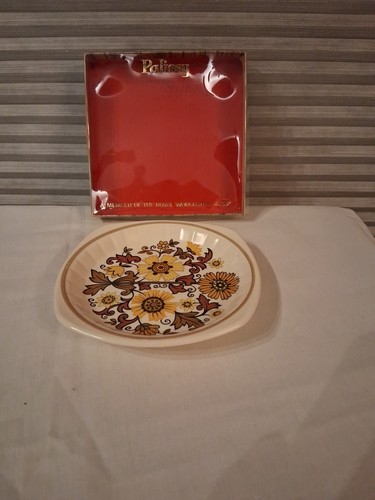 Vintage royal worcester - royal,