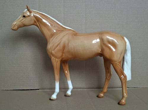 Stunning beswick palomino - stunning,