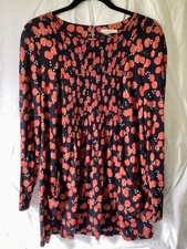 LADIES WHITE STUFF TUNIC TOP