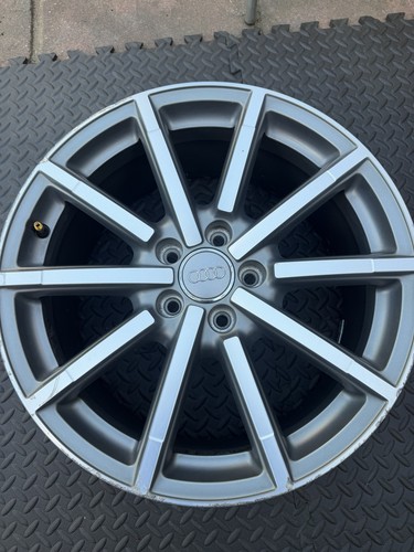 Audi 2017 line - line, original